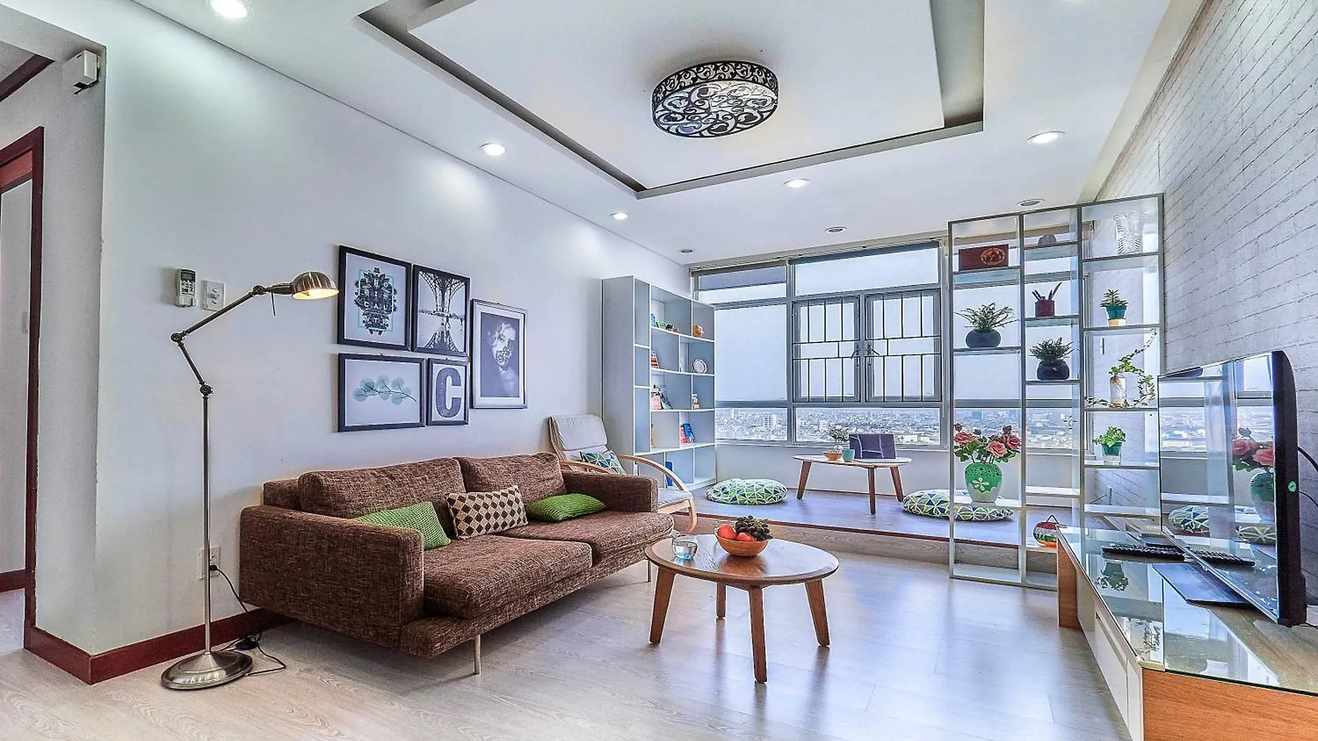 Apartment Zoro Home Deluxe Stunning-View Condominium Danang Center